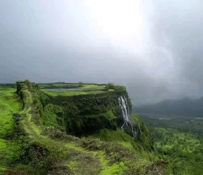 Malshej Ghat_Durshet_2